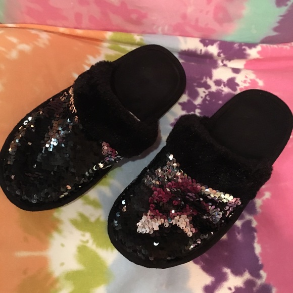 Woman’s Slippers black and silver sequin - Picture 2 of 12